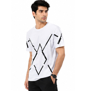 Camiseta Gráfica de Algodón para Hombre, Tela de Algodón Premium, Impresión Personalizada, Ropa Urbana, Proveedor OEM ODM, Camiseta Básica de Algodón Personalizada para Hombre - Product Image 3