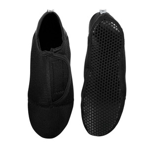 ZARSAH EXPORTS Calcetines Negros Unisex de Malla para Entrenamiento de Kung Fu, Transpirables, Antideslizantes, para Artes Marciales, GEN 3, Nailon, 3cm - Product Image 1