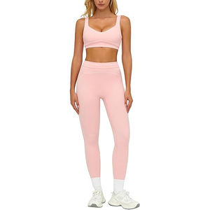 Ensemble de yoga doux et brossé pour femme, soutien-gorge de sport à col en U, leggings taille haute sculptants, résistants aux squats, en nylon et élasthanne sans couture - Product Image 1