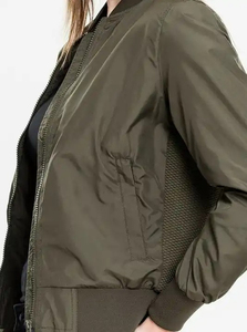 Blouson bomber pour femme personnalisé avec broderie, design réversible et respirant, logo personnalisé, haute qualité, veste pour la saison froide - Product Image 4