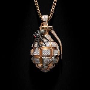 Colgante de moissanita al por mayor con diseño de granada y araña, acabado en oro, para fiestas hip hop, con colgantes y dijes de joyería fina de plata 925 - Product Image 3