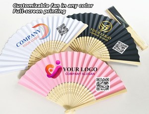 Abanico Plegable Artesanal de Madera con Logotipo y Lema Personalizados Pintados, Diseño Geométrico Moderno, Regalo Empresarial - Product Image 6