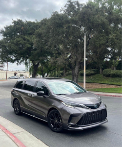 TOYOTA SIENNA XSE HÍBRIDA 2021 - Product Image 4