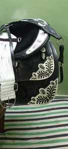 Selle de cheval Western pour concours de baril, en cuir naturel souple, avec outillage floral personnalisé, quincaillerie argentée et bois durable de qualité supérieure - Product Image 4
