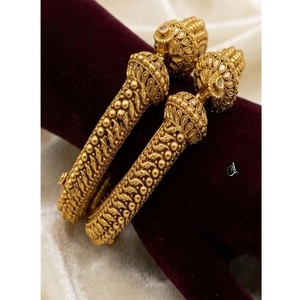 Gorgeous 24K <b>Gold</b> Plated Flower Pattern <b>Bangle</b> Bracelets <b>Set</b> For Women Wedding Classic Style Alloy Jewelry - Product Image 1