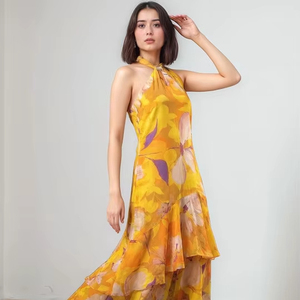 ชุดเดรสยาวปานกลางลายดอกไม้ คอ halter ผ้าฝ้ายธรรมชาติ แขนกุด สำหรับผู้หญิง เหมาะเป็นของขวัญสำหรับเธอ - Product Image 1