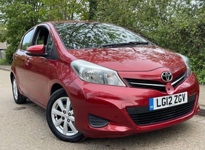 TOYOTA YARIS USADO DE GASOLINA, Disponible con Volante a la Izquierda y a la Derecha, SUV - Product Image 5