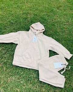 Conjunto de Sudadera y Pantalones de Mohair Rosa Suave para Hombre, Personalizado, Venta al Por Mayor - Product Image 4