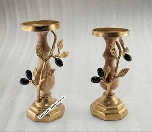 Candelabro Decorativo de Madera y Metal de Lujo con Diseño de Hojas, Portavelas de Lujo para Decoración del Hogar - Product Image 1