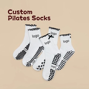 Calcetines de Pilates con Logotipo Personalizado para Mujer, Antideslizantes, con Suela Completa de Puntos, Calcetines de Yoga con Cordones Negros, Venta al Por Mayor - Product Image 6