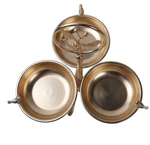 Soporte de Metal Dorado Vintage para Servir con 3 Tazones Pulidos para Postres de Fiesta - Product Image 4