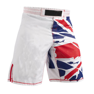 Shorts MMA noirs pour hommes avec imprimé crâne rouge et éclairs, anti-humidité, séchage rapide, légers, respirants, en polyester, ajustés - Product Image 6