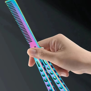 Peine de Acero Inoxidable Plegable 1 Unidad, Peine Tipo Mariposa de Acero Inoxidable, Herramienta de Peluquería para Barba y Bigote - Product Image 1