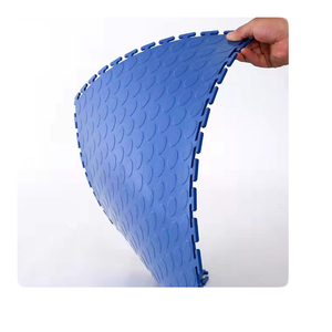 Dalles de sol emboîtables en PVC robustes pour garage, tapis de sol industriel – Approvisionnement direct usine - Product Image 1