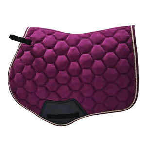Vente en gros de tapis de selle d'équitation pour dressage et saut d'obstacles, doublure en tissu confortable, logo et design personnalisés OEM - Product Image 4
