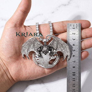Colgante de Dragón de Plata 925 con Incrustaciones de Diamantes de Laboratorio y Cristales de Estrás, Chapado en Rodio, Joyería Unisex de Lujo con Temática Animal - Product Image 3