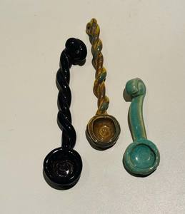 Cuchara de Cerámica al por Mayor, Cuchara de Té de Porcelana en Forma de Espiral, Soporte para Bolsitas de Té, Forma y Color Personalizados, Exclusivo de Universal Overseas - Product Image 1