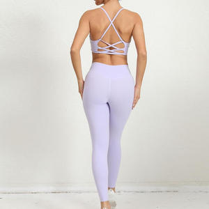 Conjunto de Yoga de 3 Piezas Transpirable para Mujer con Tecnología de Corte Automático, Tela de Secado Rápido para Pilates y Entrenamientos en el Gimnasio - Product Image 6