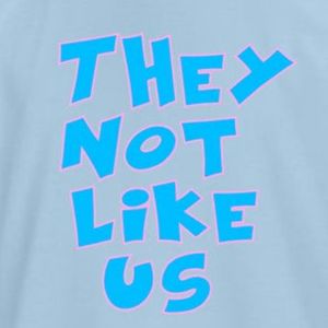 T-shirt bleu clair à manches courtes et col rond avec imprimé graphique bleu, vêtement décontracté pour tous les jours, streetwear confortable - Product Image 3
