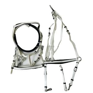 Brida de PVC de alta resistencia con pechera y herrajes de acero inoxidable para caballos |   Brida y Pechera de PVC Impermeables y Resistentes - Product Image 6