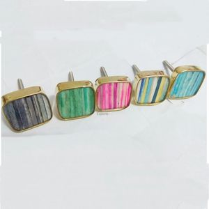 ลูกบิดประตูตู้ทรงสี่เหลี่ยมหลากสีสันพร้อมกรอบทองเหลืองมือจับเฟอร์นิเจอร์ห้องครัว - Product Image 1