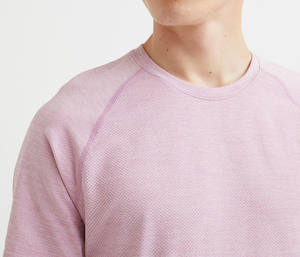 เสื้อยืดสตรีทแวร์ทรงบ็อกซี่ ยูนิเซ็กส์ ฮิปฮอป สไตล์วินเทจขาดๆ เสื้อยืดผู้ชายคุณภาพสูงสั่งทำพิเศษ เสื้อยืดแขนสั้นมีซิปสำหรับผู้ชาย - Product Image 2