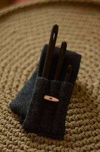 Nouvelle aiguille à broder rustique et écologique en corne de buffle, faite à la main, à pointe, pour fil de laine, durable, pour la couture et le tufting - Product Image 4