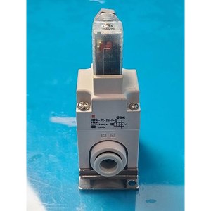 SMC VQ31A1-5YZ-C10-F Occasion - Équipement semi-conducteur d'occasion - Pièces détachées - Product Image 6