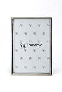 Cadre photo en métal de qualité supérieure, élégant, pour table, par Tradebyd - Product Image 5