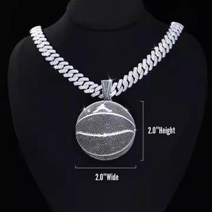 Pendentif de luxe unisexe en argent 925 de qualité supérieure, serti de moissanite, style hip-hop, pour fêtes, bijoux de style urbain, disponible en gros - Product Image 2