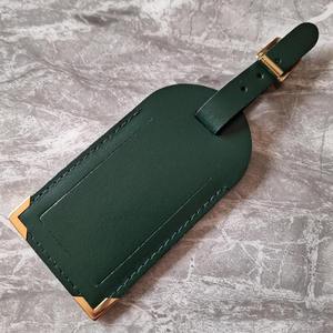 Étiquettes de bagages personnalisées en cuir véritable de luxe, faites à la main, porte-identifiant de voyage personnalisé, gravure de nom, respectueux de l'environnement - Product Image 2