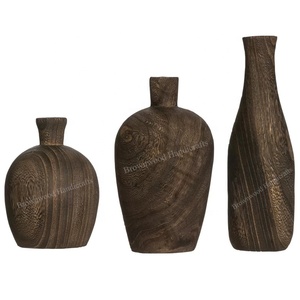 Fournisseur en gros de 3 vases à fleurs en bois au design unique faits à la main, livrés directement à l'usine à prix compétitif - Product Image 5