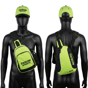 Bolsa de Tenis Premium de Poliéster 900 GSM, Diseño Multicolor Naranja y Negro, Bordado Personalizado, Logotipo Serigrafiado por Transferencia de Calor - Product Image 6