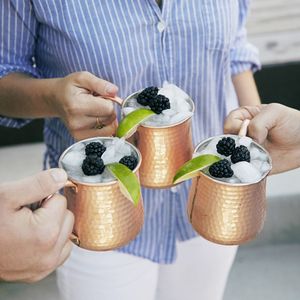Copper Moscow mule mug <b>set</b> handcrafted hammered <b>beverage</b> cups reusable premium <b>serving</b> mugs durable finish - Product Image 5