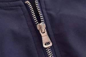 Veste polaire à capuche imperméable 100 % polyester écologique pour femme, idéale pour les voyages d'automne - Product Image 3