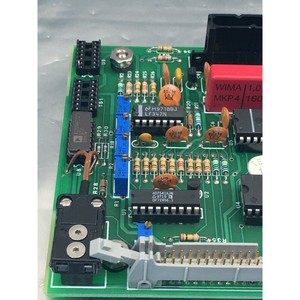 FSI 02-07393 Rev.E, Assemblage de carte de circuit imprimé (PCB) Plaque de refroidissement A/D - Équipements et pièces semi-conducteurs d'occasion fiables à l'échelle mondiale chez - Product Image 1