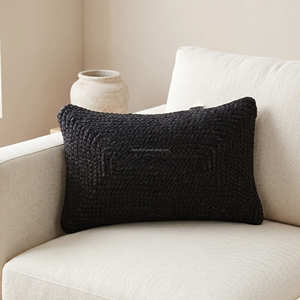 Housse de coussin noire texturée tissée à la main, coussin décoratif pour canapé, décoration contemporaine pour la maison, 50 × 50 cm - Product Image 1