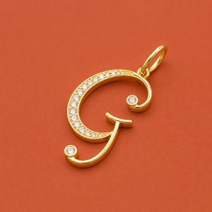 Colgante de Diamante Moissanite con Letra G del Alfabeto en Plata S925 - Product Image 2