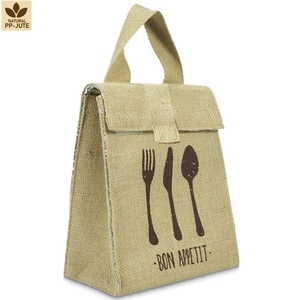 Sac à déjeuner isotherme en jute avec logo personnalisé et rabat supérieur, 19,5x24x10cm, doublure en aluminium, sac isotherme pour aliments, vente en gros, fabricant OEM, exportateur - Product Image 1