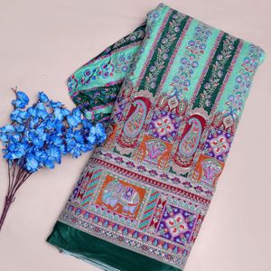 ผ้าเครปสีเขียวมิ้นท์ลายดอกไม้เพสลีย์น้ำหนักเบา ขนาด 54 นิ้ว ประดับเลื่อมวิบวับ รุ่นอีเลเฟ่น พีค็อก ดาแมน - Product Image 3