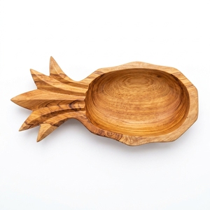 Plateau décoratif en bois en forme d'ananas, plateau en bois naturel fait à la main, plats à fruits, ornement d'intérieur, articles de décoration de table - Product Image 1