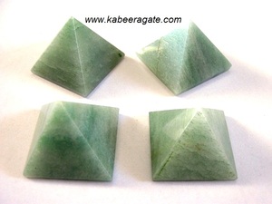 Vente en gros de pyramides de pierres précieuses: pyramides d'aventurine verte - Product Image 2