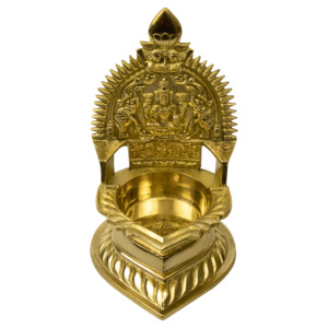 Lakshmi Arch Deepam en laiton, grande lampe à huile traditionnelle artisanale pour la décoration de la Pooja - Product Image 1