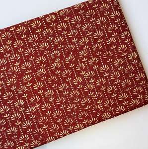 Tissu en coton indien imprimé à la main rouge, écologique, respirant, séchage rapide, motif floral Sanganeri Jaipur pour robes et sacs - Product Image 3