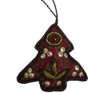 Adornos Navideños Colgantes de Acrílico Cuadrados con Diseño Moderno Hechos a Mano por Lowellcraft, Impresos a Todo Color, Cuentas Rojas Personalizadas - Product Image 1