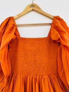 เดรสยาวปานกลางทรงเข้ารูป แขนยาว ติดกระดุม ผ้าป๊อปลินทอสีพื้น ระบายอากาศได้ดี แนวแฟชั่นปี 2026  รักษ์โลก - Product Image 3