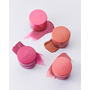 Prodotto per il trucco del viso con fangoso fangoso - Product Image 1