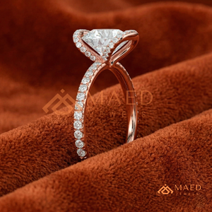 แหวนหมั้นทรงกลมแบบดับเบิ้ลฮาโล ทองคำ 14K/18K โรสโกลด์ พร้อมแถบประดับเพชรแบบพาเว่ |   แหวนเจ้าสาวสุดหรูสำหรับผู้หญิง - Product Image 2