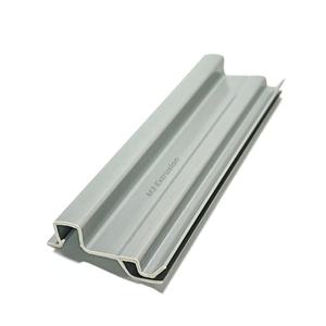 Profils transparents OEM personnalisés en PVC ABS extrudé pour PC PMMA rigides pour équipements d'aires de jeux et parcs d'attractions coupés à la taille voulue - Product Image 1