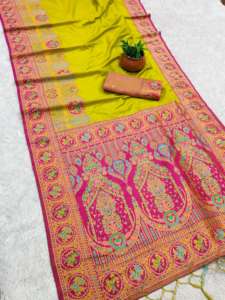 Lo Último en Moda Femenina: Saree de Seda Pashmina con un Textura Suave y Lujosa, con Borde Paisley en el Pallu y Piezas de Blusa Sin Arrugas para Fiesta - Product Image 2